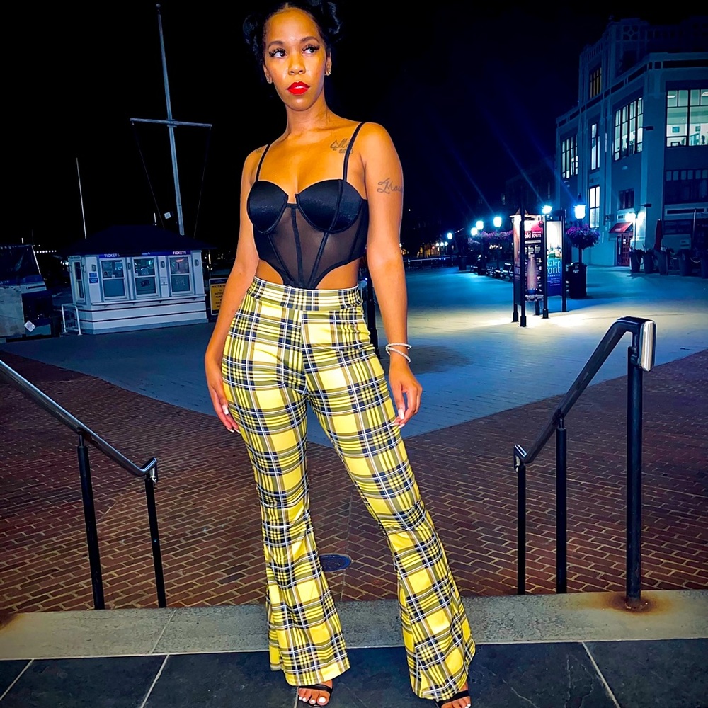 💛Yellow & Black Plaid Pants🖤